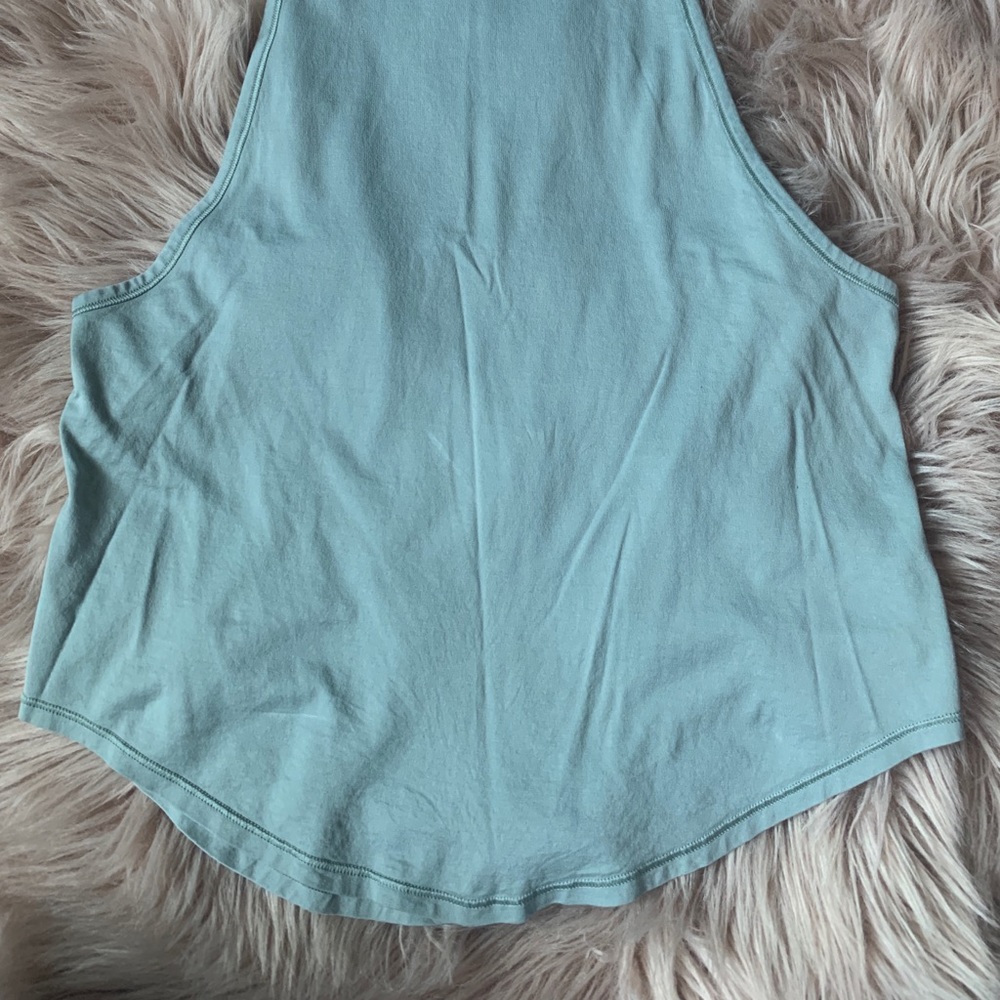 Lululemon Tank - Picture 3 of 4